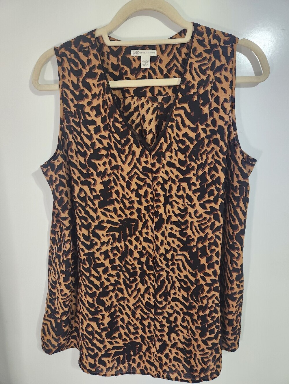 Cato Sleeveless Animal Print V-Neck Top in Brown and Black, Size 14/16w